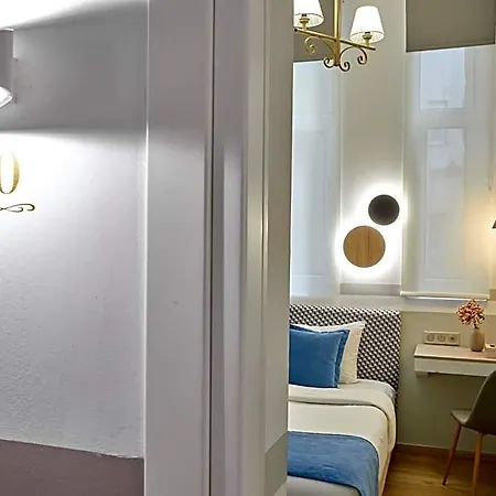Luxembourg Otel