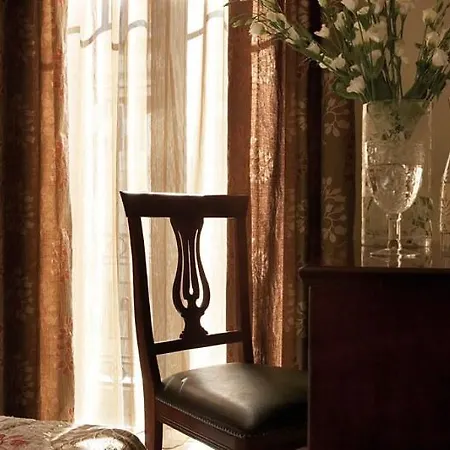 Luxembourg Hotel