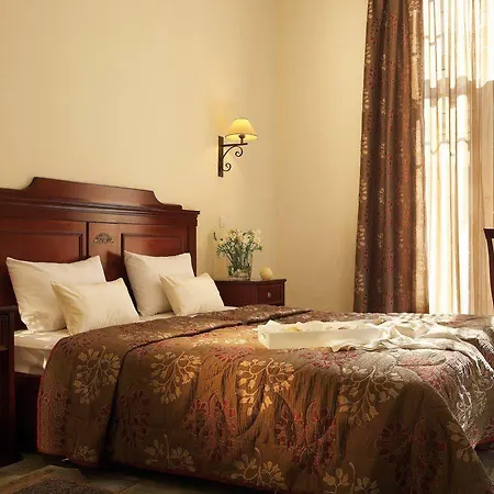 Luxembourg 3* Tessalónica