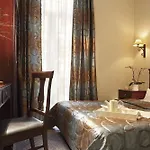 Luxembourg 3*