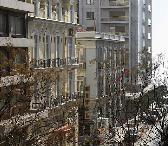 卢森堡酒店 3* 塞萨洛尼基